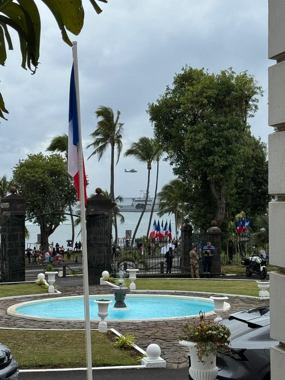 Les jardins de la Préfecture le 14 juillet (photo : Aurélien Loyer)